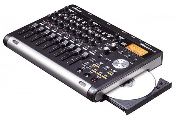open zoom image for TASCAM DP-03 Portastudio Multitrack Recorder, DP03 With CD
