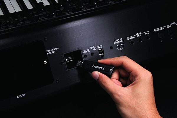 open zoom image for Roland RD700GXF 88-Key Stage Piano, USB Slot