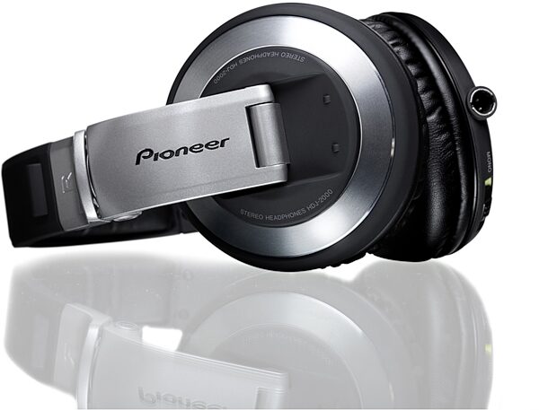open zoom image for Pioneer HDJ-2000 Reference DJ Headphones, Side