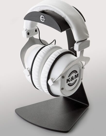 open zoom image for K&M 16075 Headphones Table Stand, Black, Action Position Front