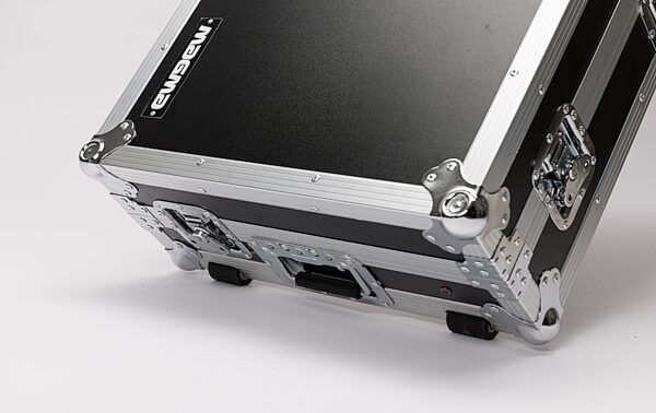 open zoom image for Magma DJ-Controller Workstation Rolling Case for Rane Four/Performer, New, Wheels Detail