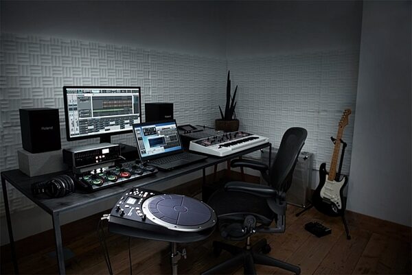 open zoom image for Roland HPD-20 HandSonic Hand Percussion Controller, New, Glamour View 2