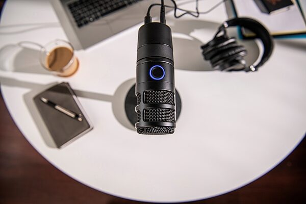 open zoom image for Audio-Technica AT2040USB Dynamic USB Microphone, Open Box (Like New), Action Position Back
