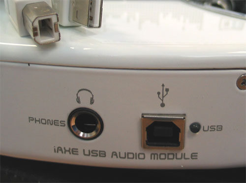 open zoom image for Behringer iAXE393 USB Electric Guitar (Macintosh and Windows), USB Connection