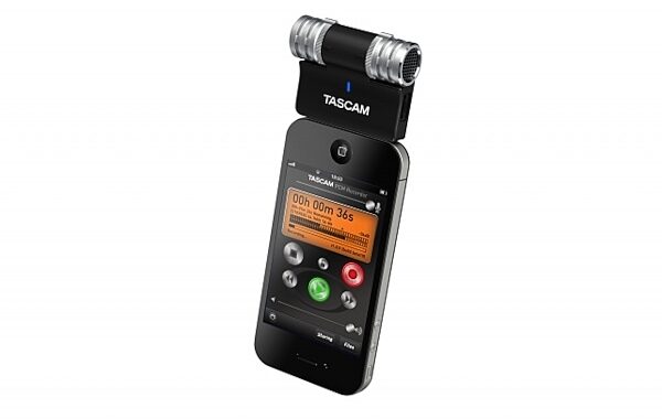 open zoom image for TASCAM iM2 Apple iOS Microphone Interface, In Use