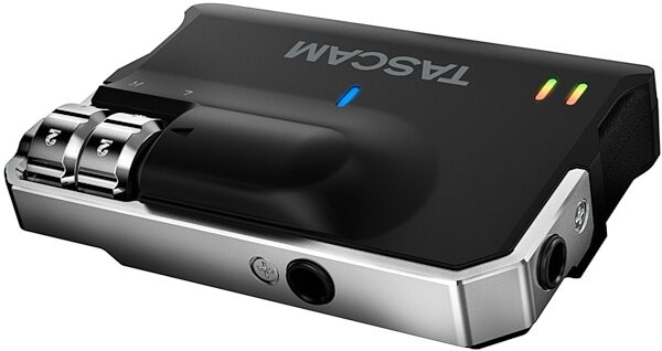 open zoom image for TASCAM iXJ2 Microphone Preamplifier for iOS Devices, Front