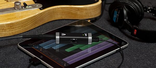 open zoom image for Apogee Jam Audio Interface for iOS, Glamour View 1