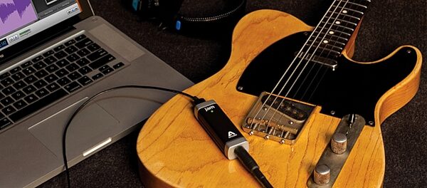 open zoom image for Apogee Jam Audio Interface for iOS, Glamour View 2