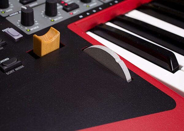 open zoom image for Clavia Nord Wave Synthesizer (49-Key), Pitch Mod Wheel