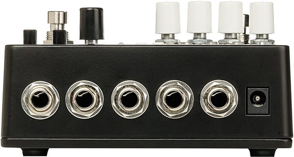 open zoom image for Electro-Harmonix Oceans 12 Dual-Stereo Reverb Pedal, New, Action Position Back