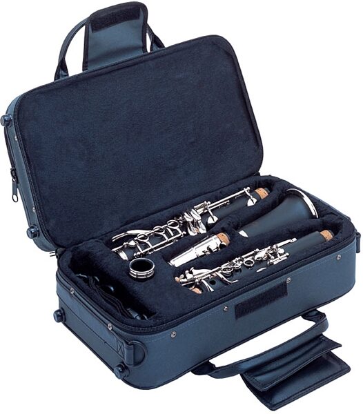 open zoom image for Silvertone CL200 B Flat Clarinet (with Case), Open Case