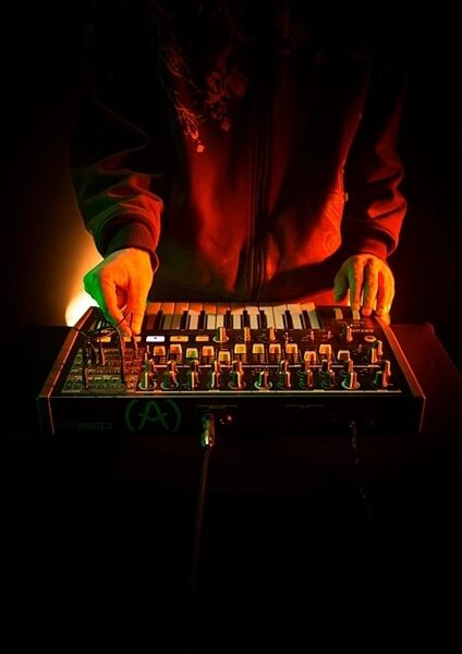 open zoom image for Arturia MiniBrute 2 Analog Keyboard Synthesizer, ve
