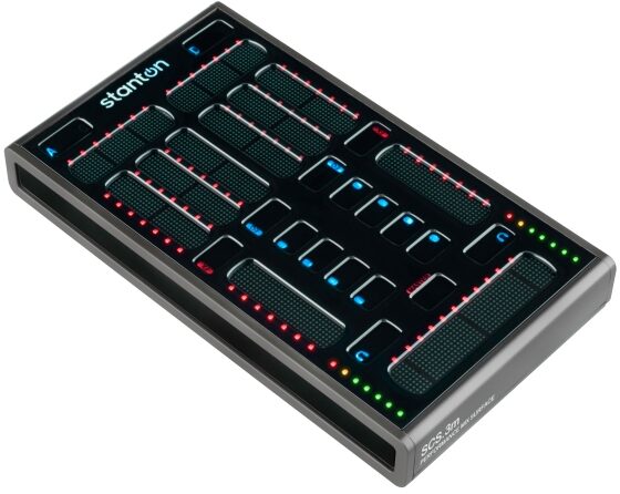 open zoom image for Stanton SCS3M USB DJ Controller, Angle