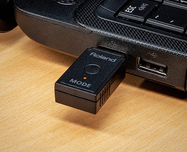 open zoom image for Roland WM-1D Wireless MIDI Adapter, New, In Use