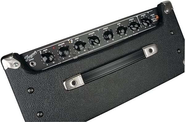 open zoom image for Traynor Custom Valve 20 Tube Guitar Amplifier (15 Watts, 1x12 in.), Black Top