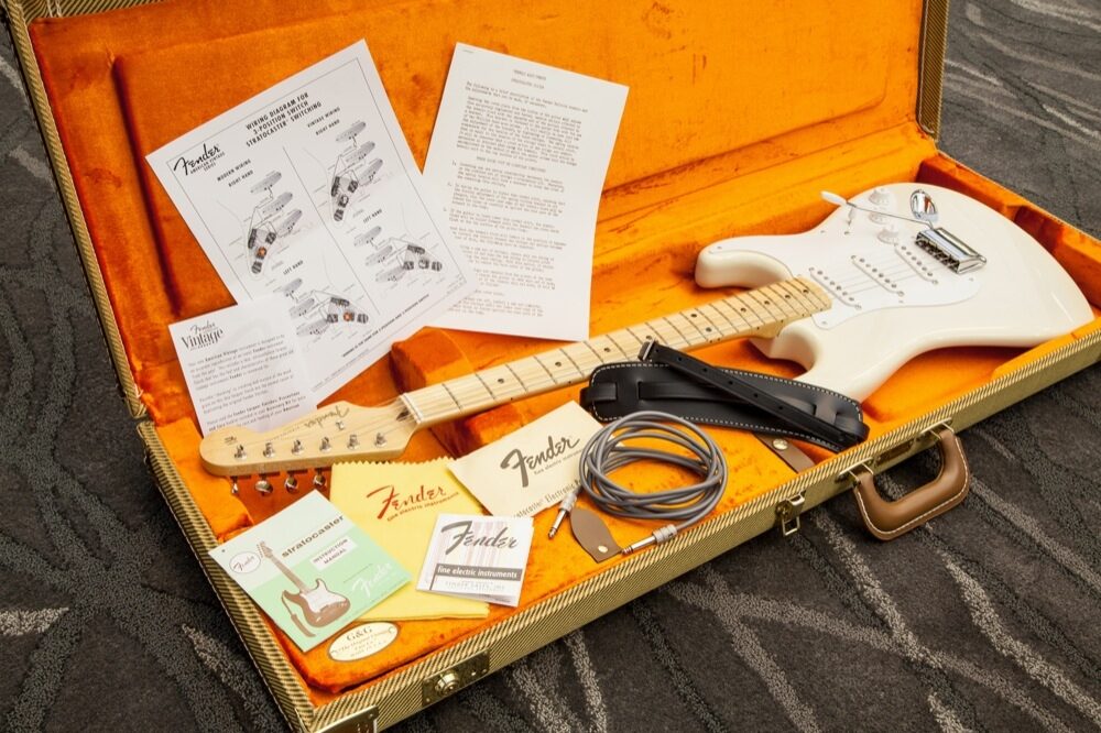 Fender avri deals 56 stratocaster