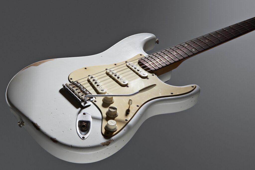 初期ロット】Fender mex road worn strat body | nate-hospital.com