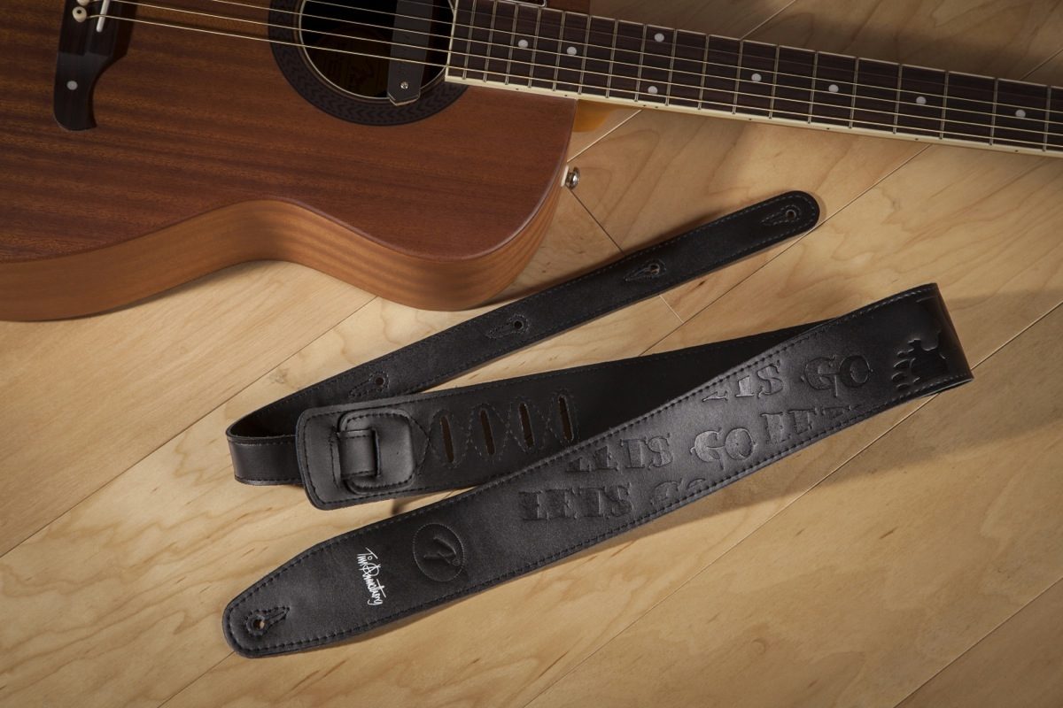 Fender Tim Armstrong Deluxe Left-Handed Acoustic-Electric Guitar (with Case), Guitar Strap