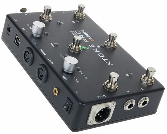 XSonic XTone Pro Guitar and Microphone MIDI/Audio Interface Pedal, Angle