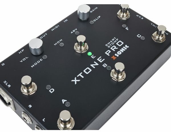 XSonic XTone Pro Guitar and Microphone MIDI/Audio Interface Pedal, Detail