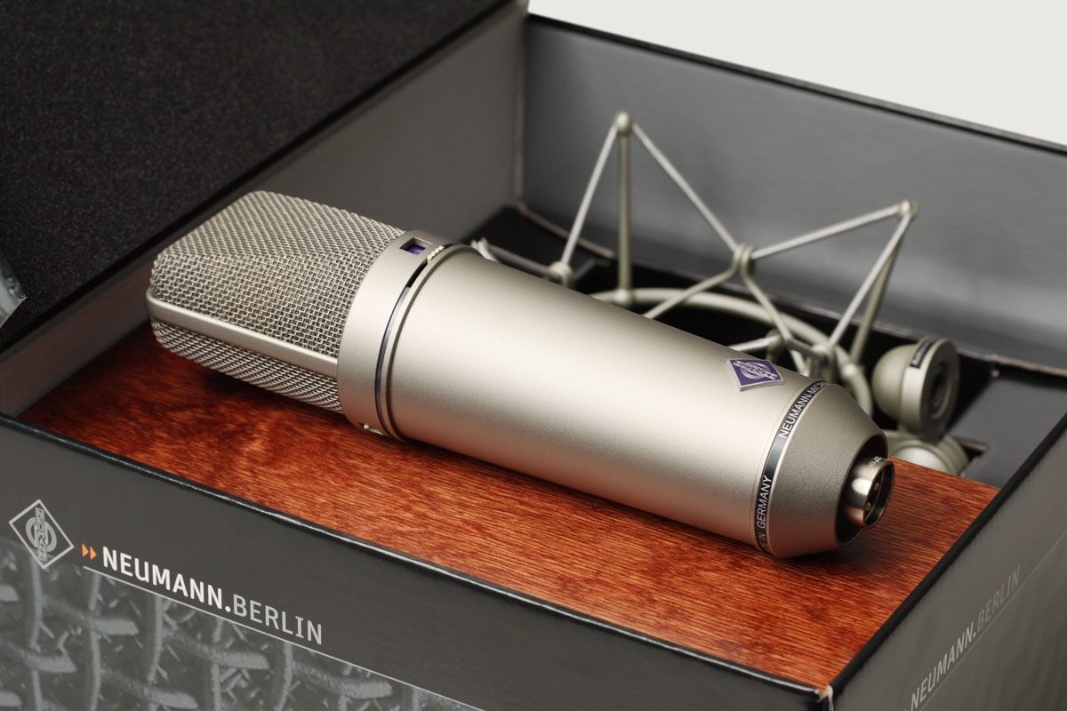 Neumann U 87 Ai Large-Diaphragm Condenser Microphone with Shock Mount, Case and Cable, Nickel, Package