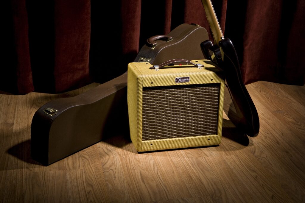 Fender champ deals 5 watt