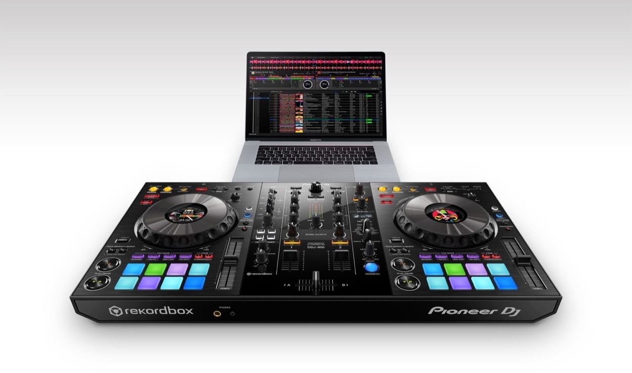Pioneer DJ DDJ-800 Performance Controller for Rekordbox DJ