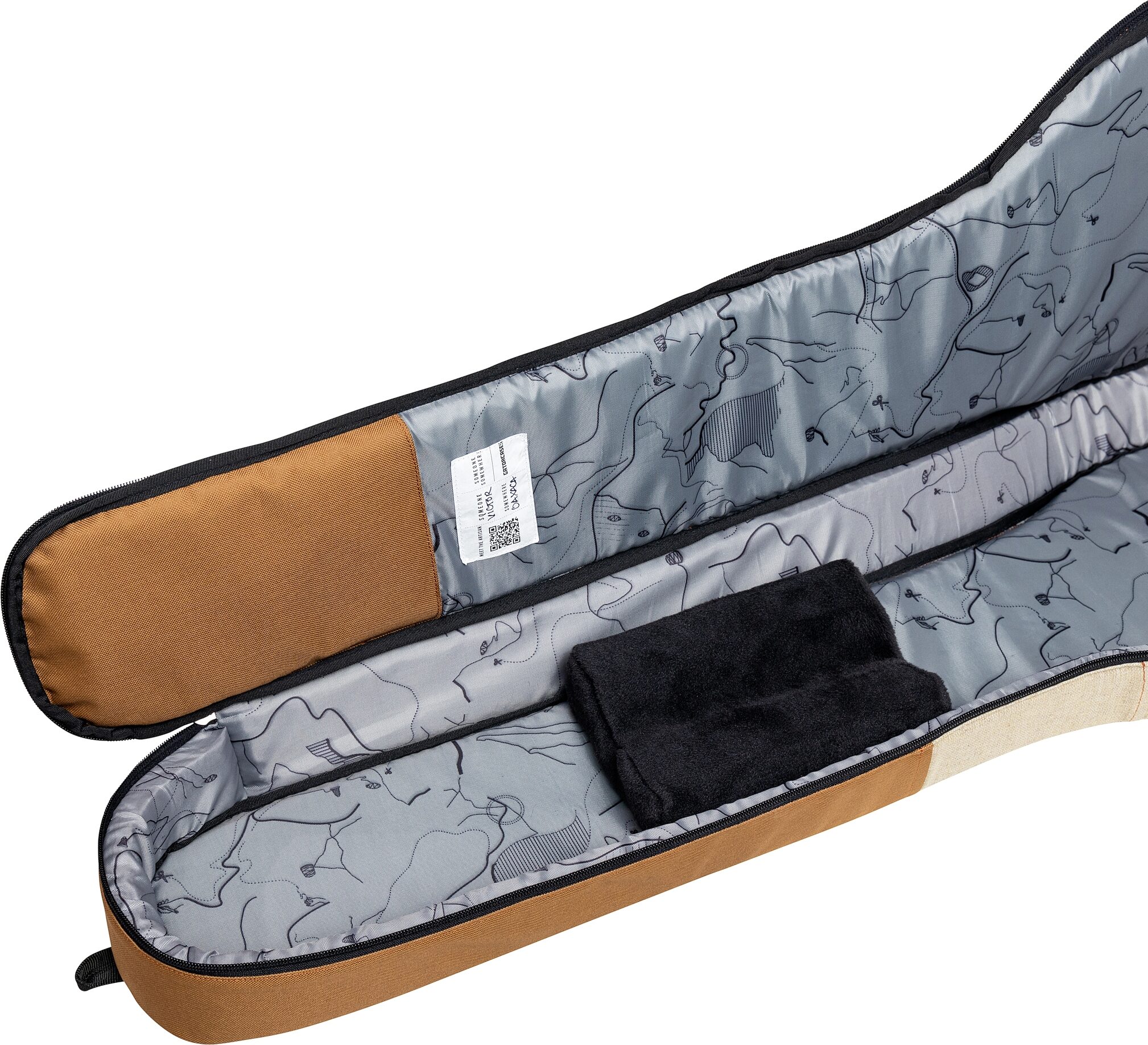 Gator Someone Somewhere Core Electric Bass Gig Bag, Malt, GSSC-BASSMLT, Action Position Back