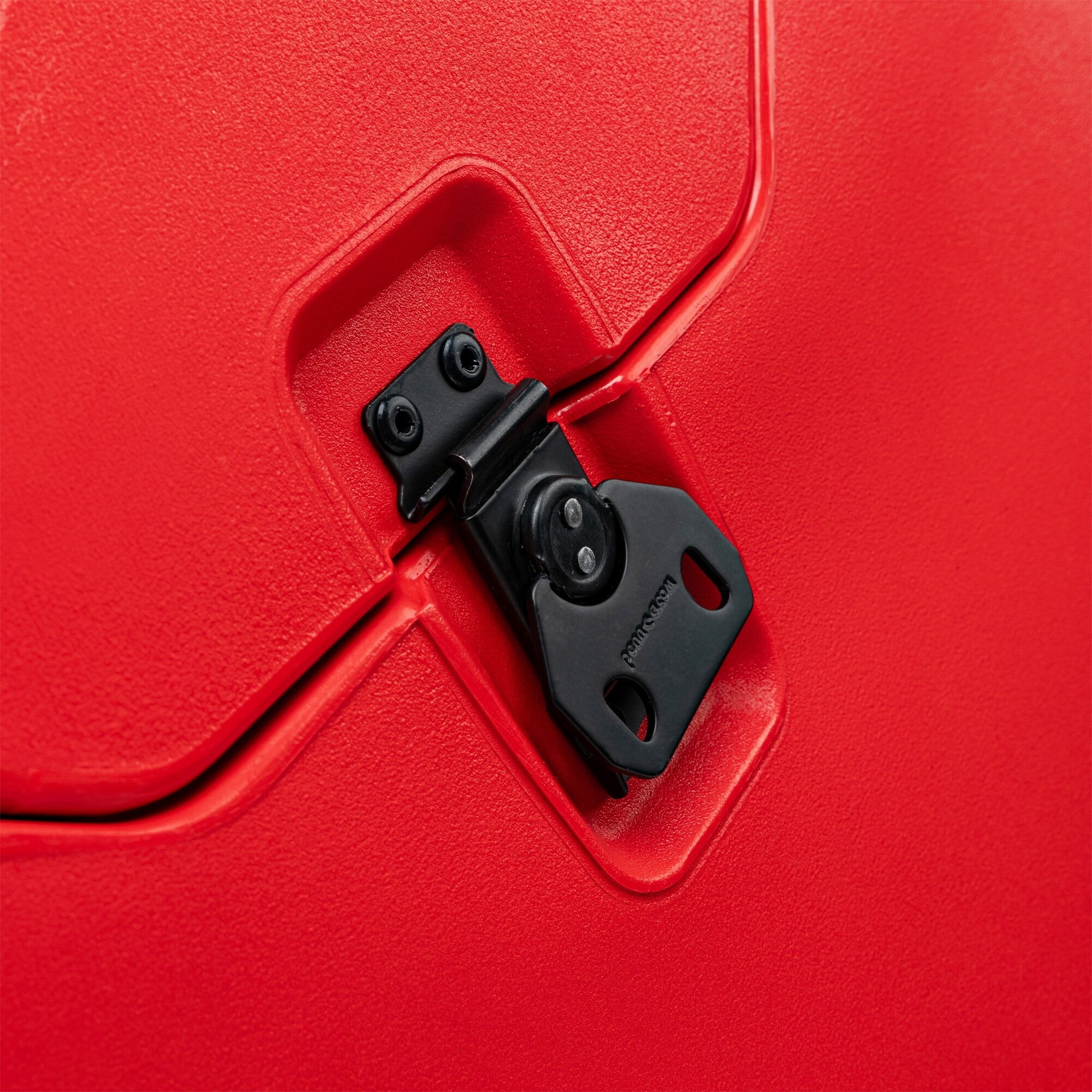 Gator Mini Vault for Two Electric Guitars, Red, Action Position Back