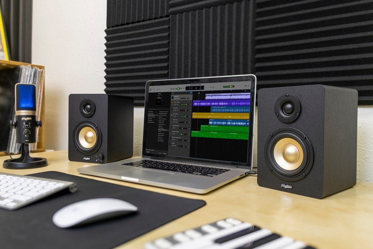 Headliner HD3 Studio Monitors, view