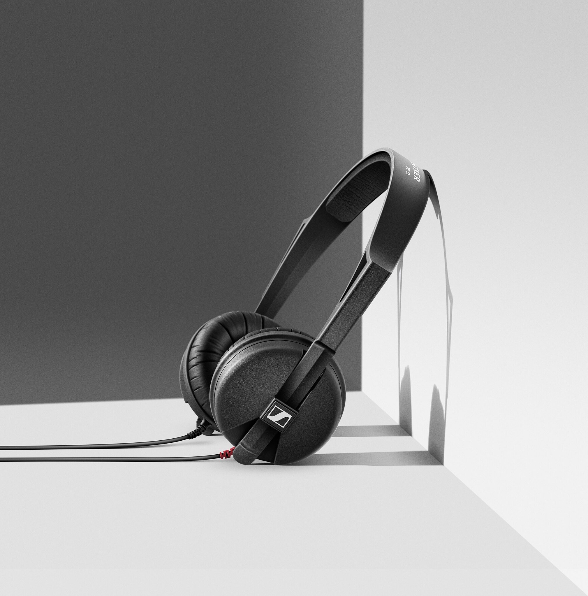 Sennheiser HD 25 Light On-Ear Closed-Back Headphones, New, In Use