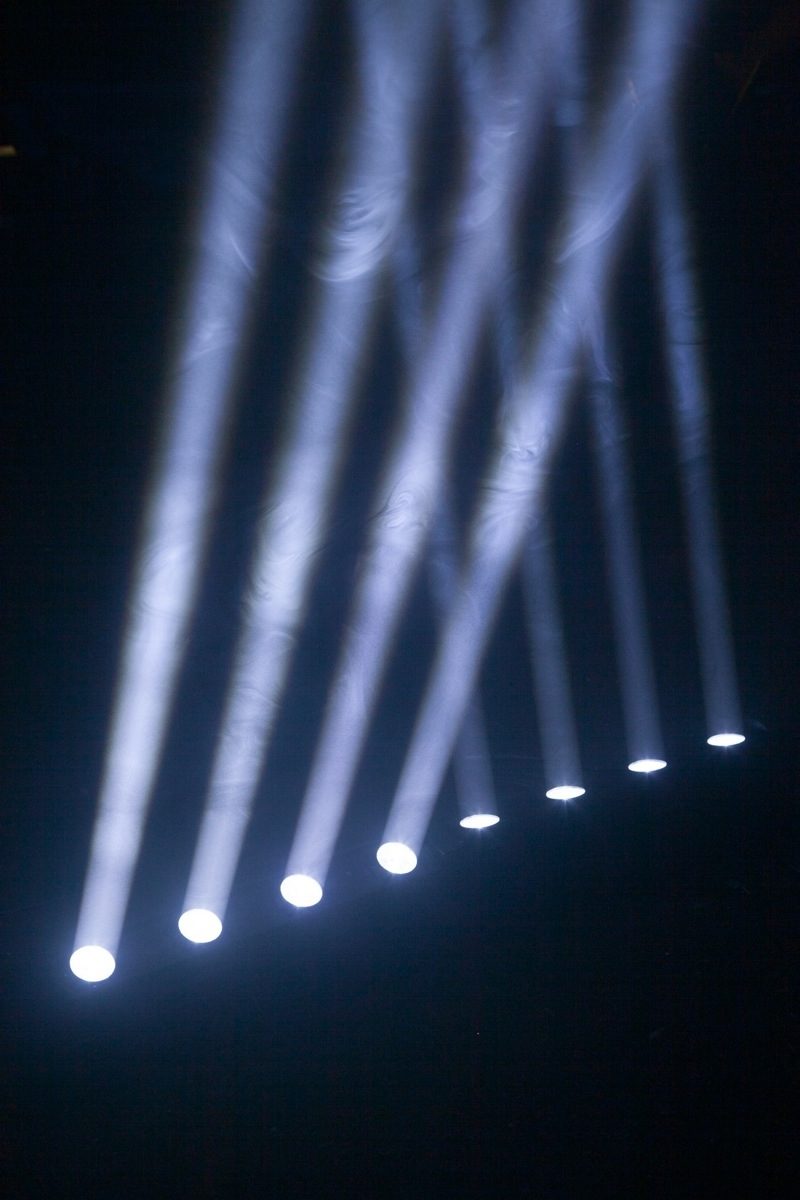 Epsilon DuoBeam Bar Stage Light | zZounds