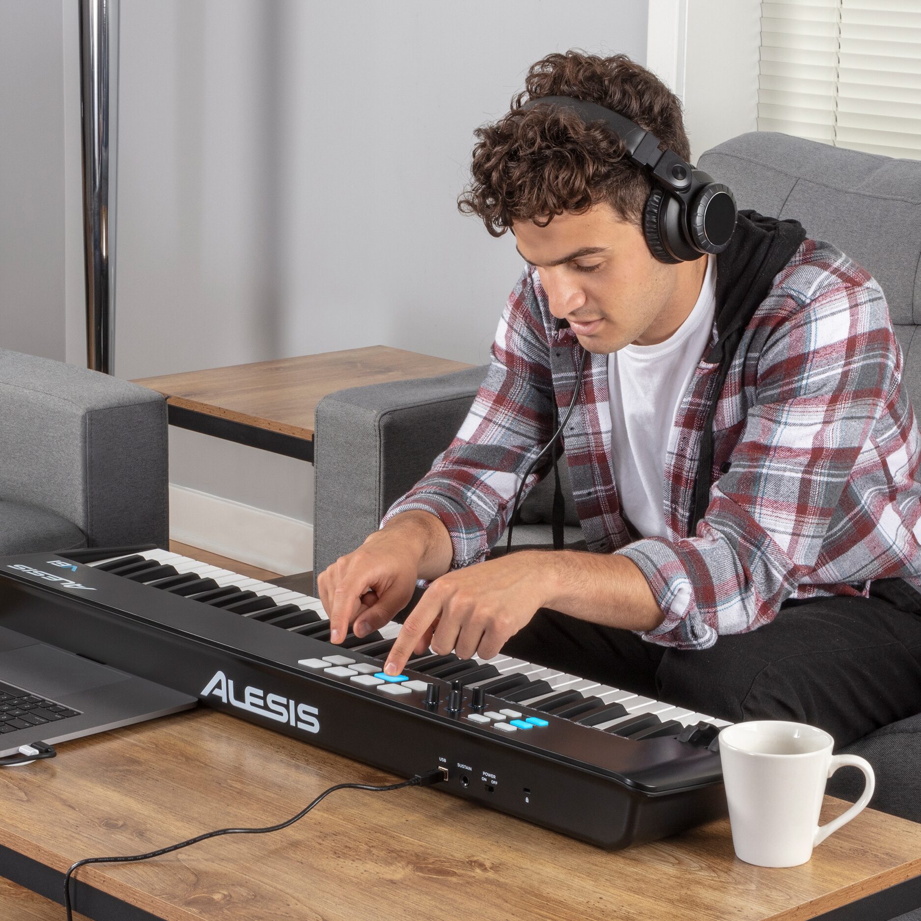 ALESIS V61MKII - Clavier-maître USB-Midi 61 touches