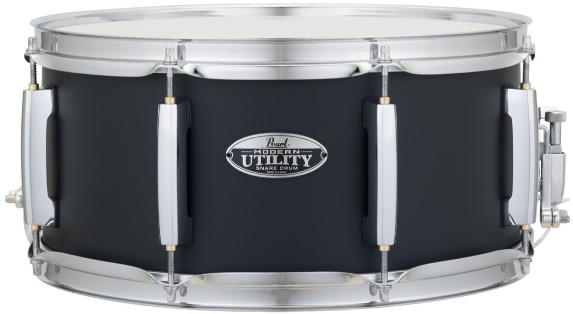 Pearl Modern Utility Maple Snare Drum, Satin Black, 14x6.5 inch, Black