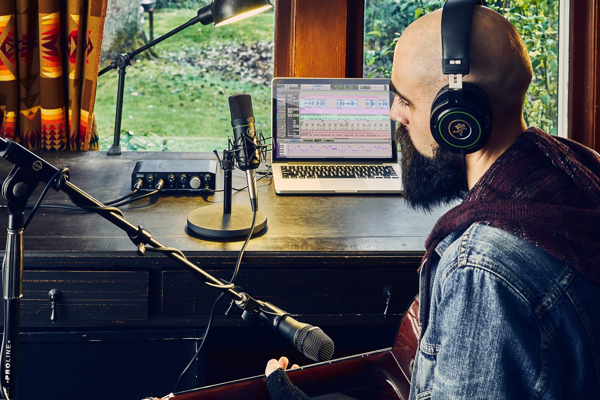 Mackie Producer Bundle, In Use