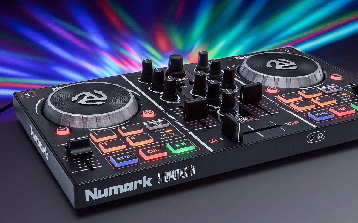 Numark Mix DJ Controller with Light Show zZounds