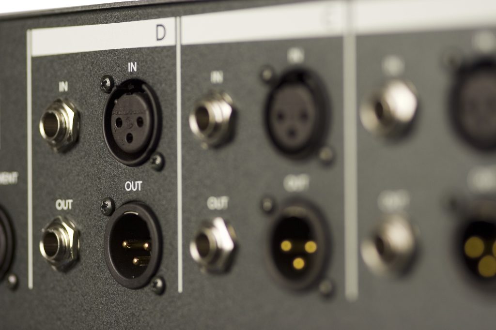 Mackie QuadEQ 4-Channel Digital Graphic Equalizer, Channel D Rear