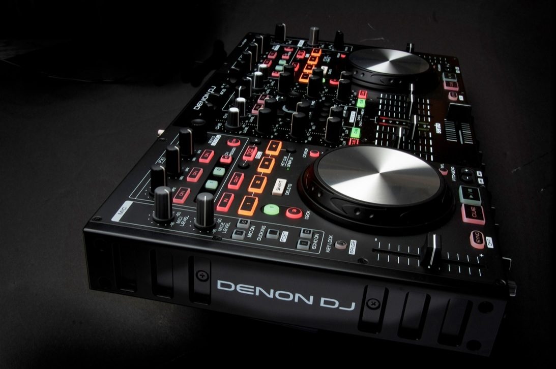 Denon DN-MC6000Mk2 DJ Mixer and USB Controller | zZounds