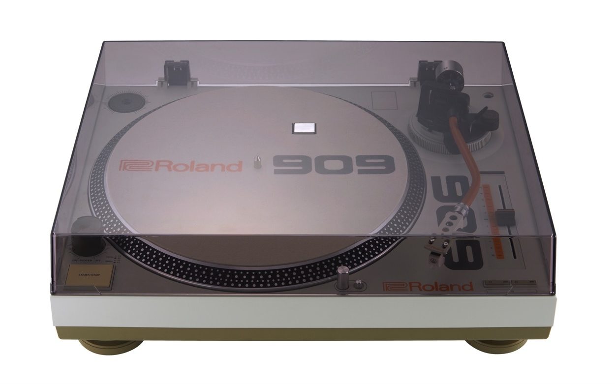 Roland TT-99 Record Turntable | zZounds