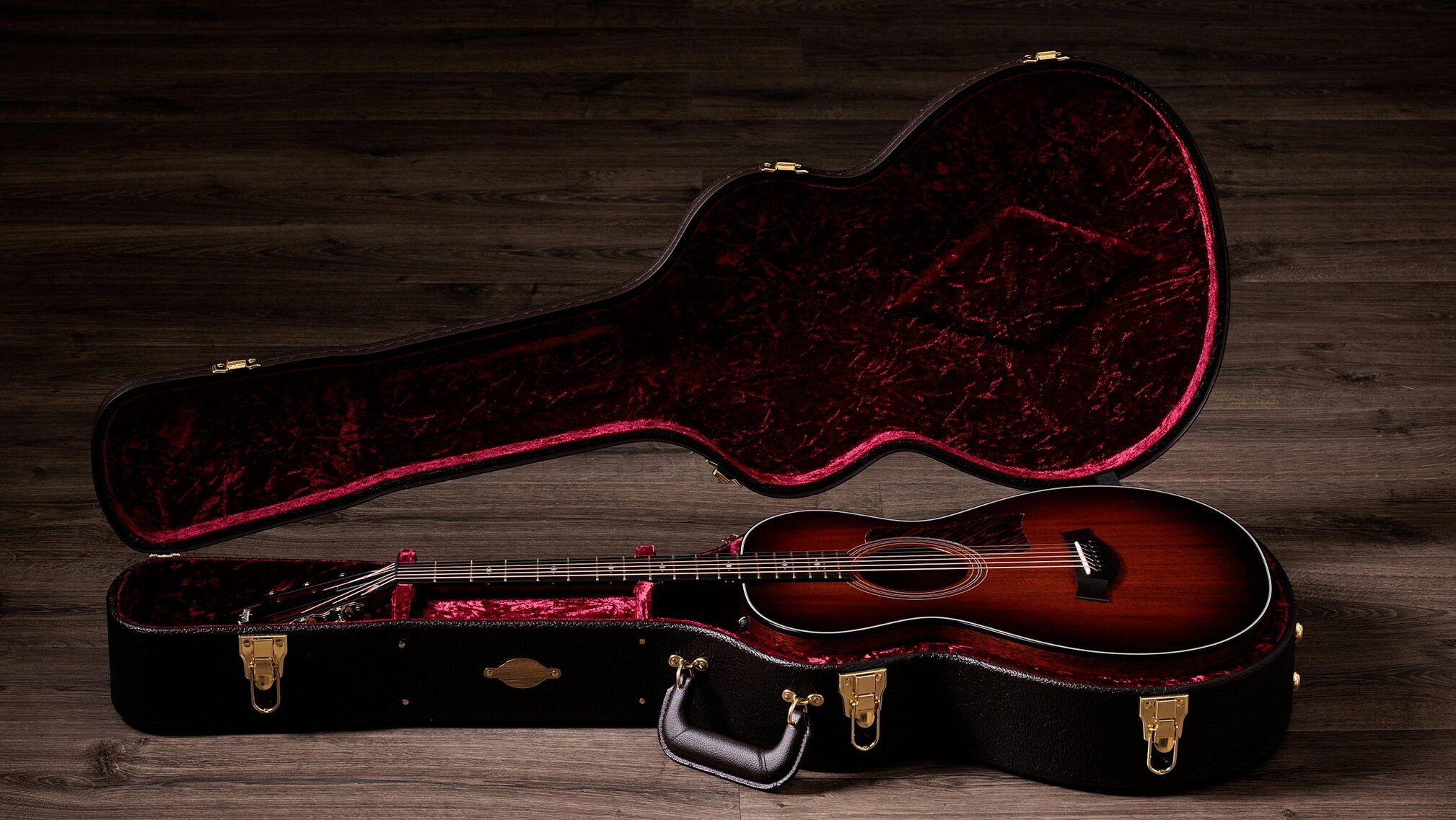Taylor 322e 12-Fret Grand Concert Acoustic-Electric Guitar (with Case), View