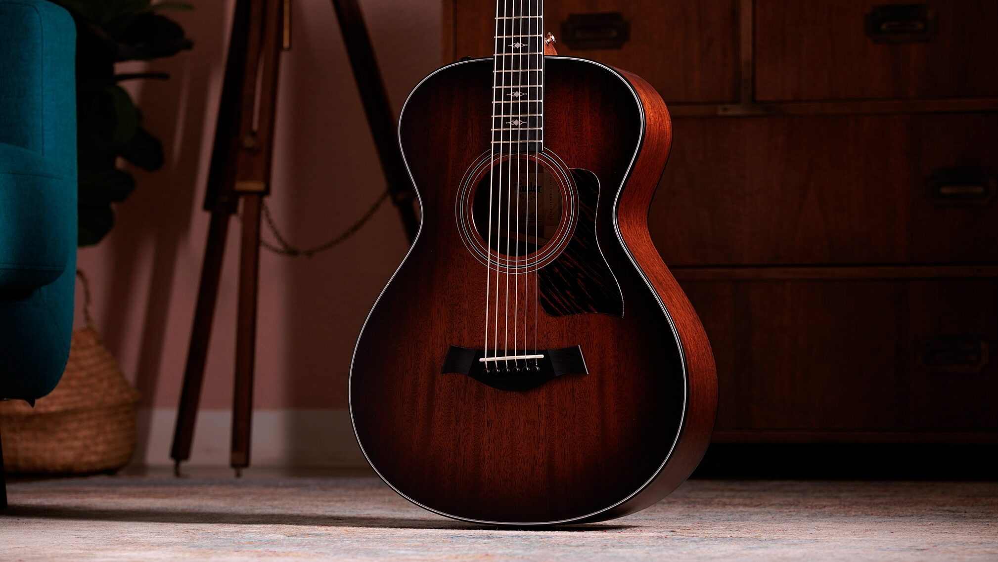 Taylor 322e 12-Fret Grand Concert Acoustic-Electric Guitar (with Case), View