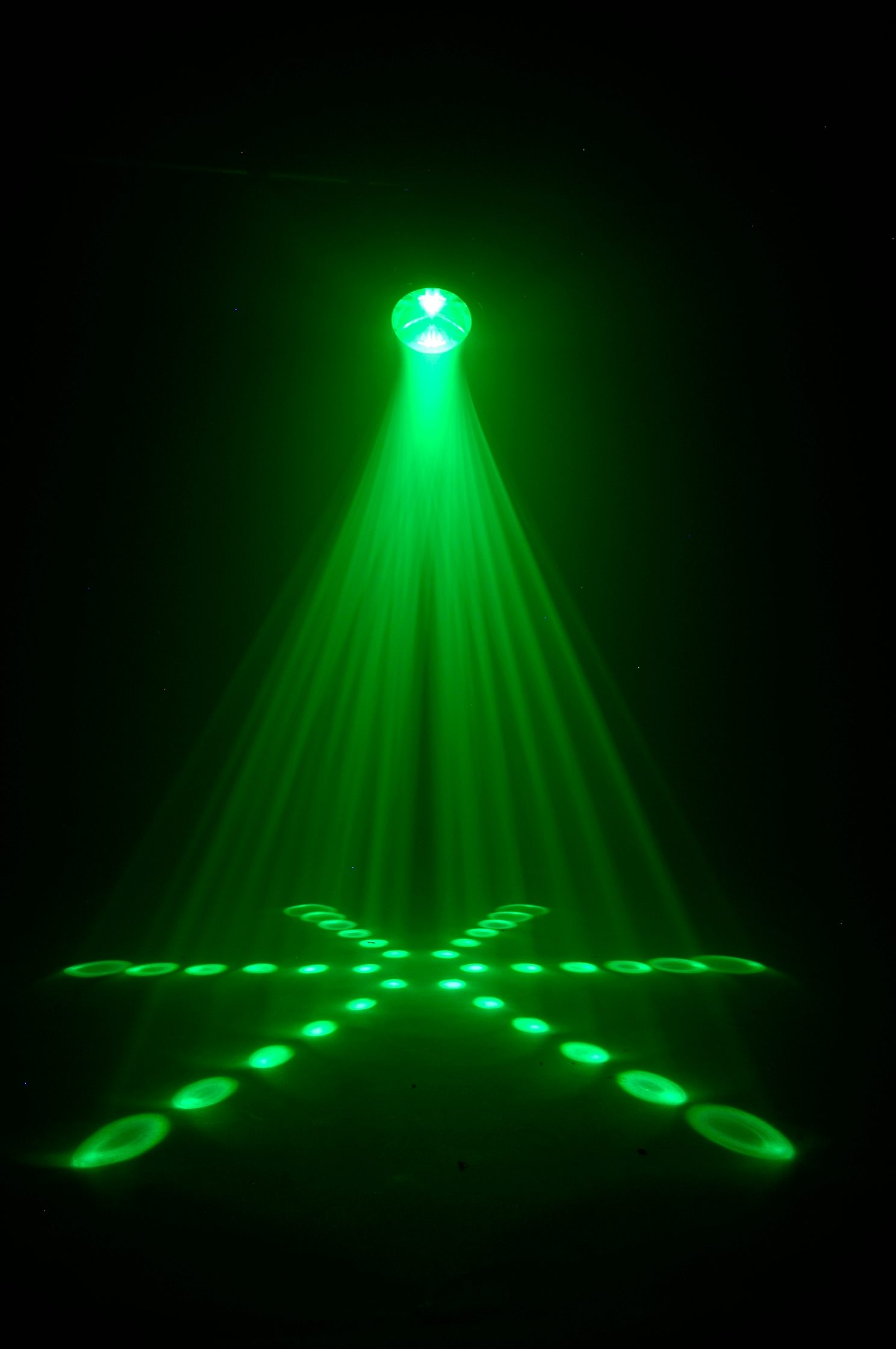 Chauvet Vue II LED Moonflower Light, Effect 2