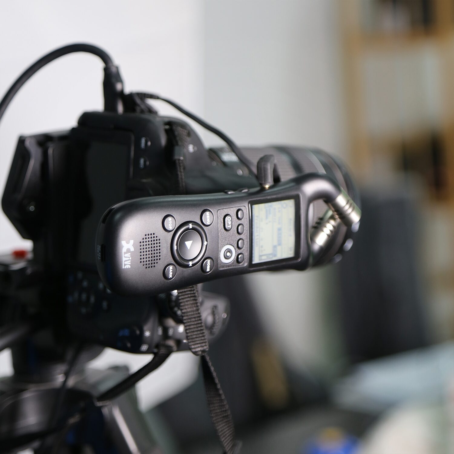 Xvive XV1-R Portable Digital Stereo Recorder, New, Action Position Back