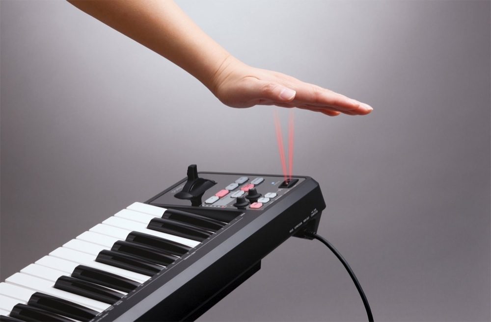 Roland A-49 USB MIDI Keyboard Controller, 49-Key | zZounds