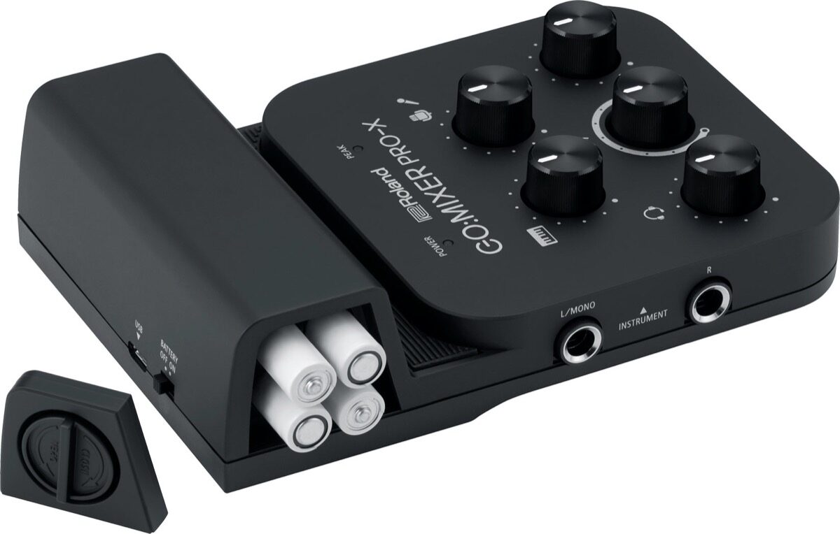 Roland Go:Mixer Pro-X Audio Mixer For Smartphones | zZounds