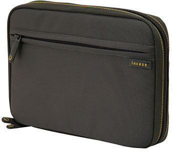 Monster iCase Travel Pack for iPod, Closed