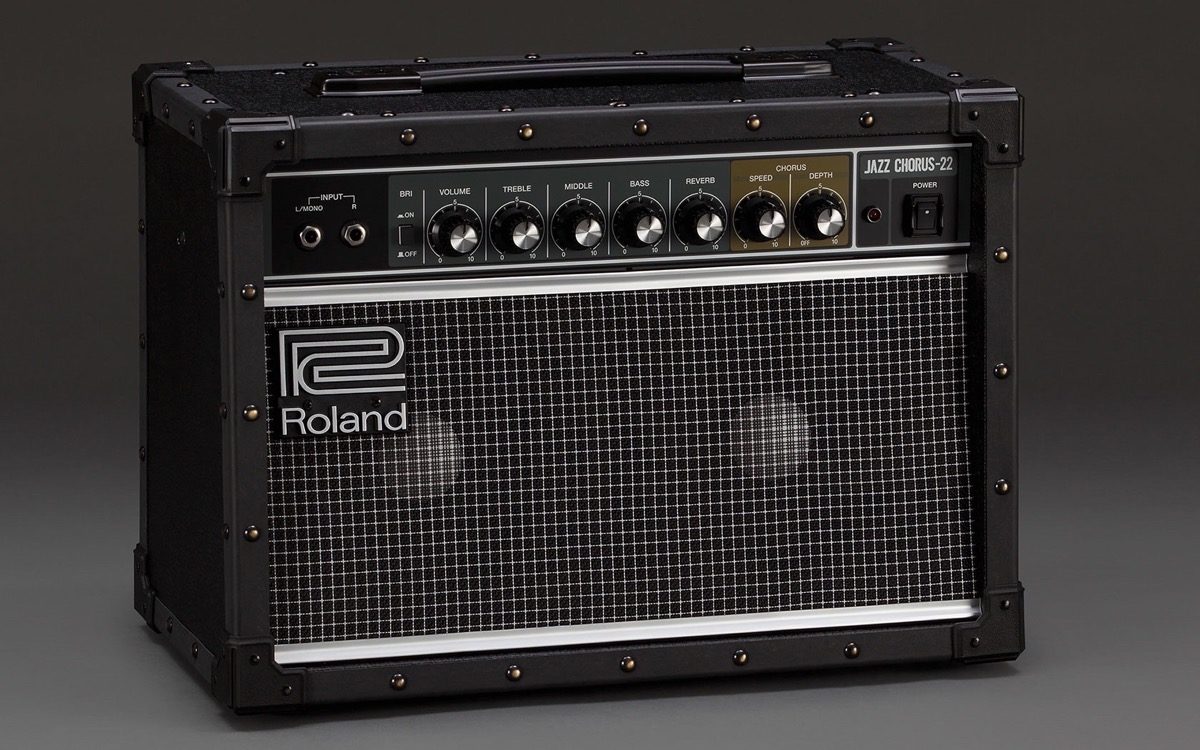 Roland JC-22 Jazz Chorus Guitar Combo Amplifier