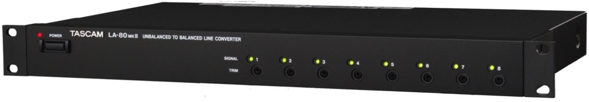 TASCAM LA-80MKII 8-Channel Unbalanced to Balanced Line Amplifier, Alt