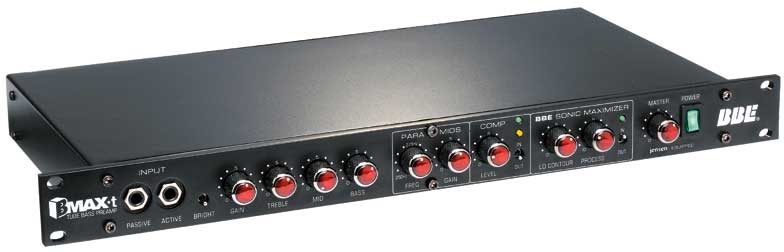 BBE BMAX-T Tube Bass Preamp, Angle View