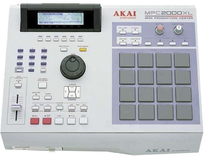Akai MPC2000XL Sampling Drum Machine | zZounds
